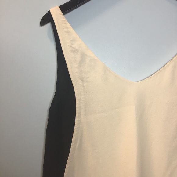 Aritzia Babaton Sid Blouse - Picture 3 of 4